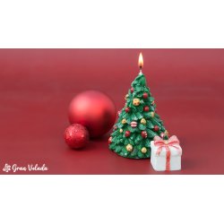 Kerzenform Weihnachtsbaum mit Kugeln. Online Verkauft.