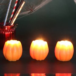 Halloween-Kürbis-Kerzen Bastelset - DIY-Kerzen für Halloween.