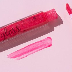 All-Inclusive-Kit zur Herstellung von hausgemachtem Lipgloss. Einfach und schnell!